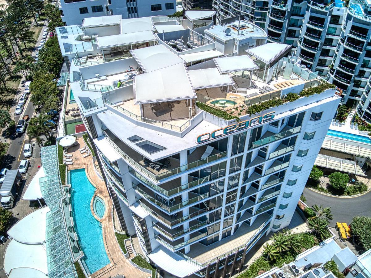 Oceans Mooloolaba Hotel Bagian luar foto