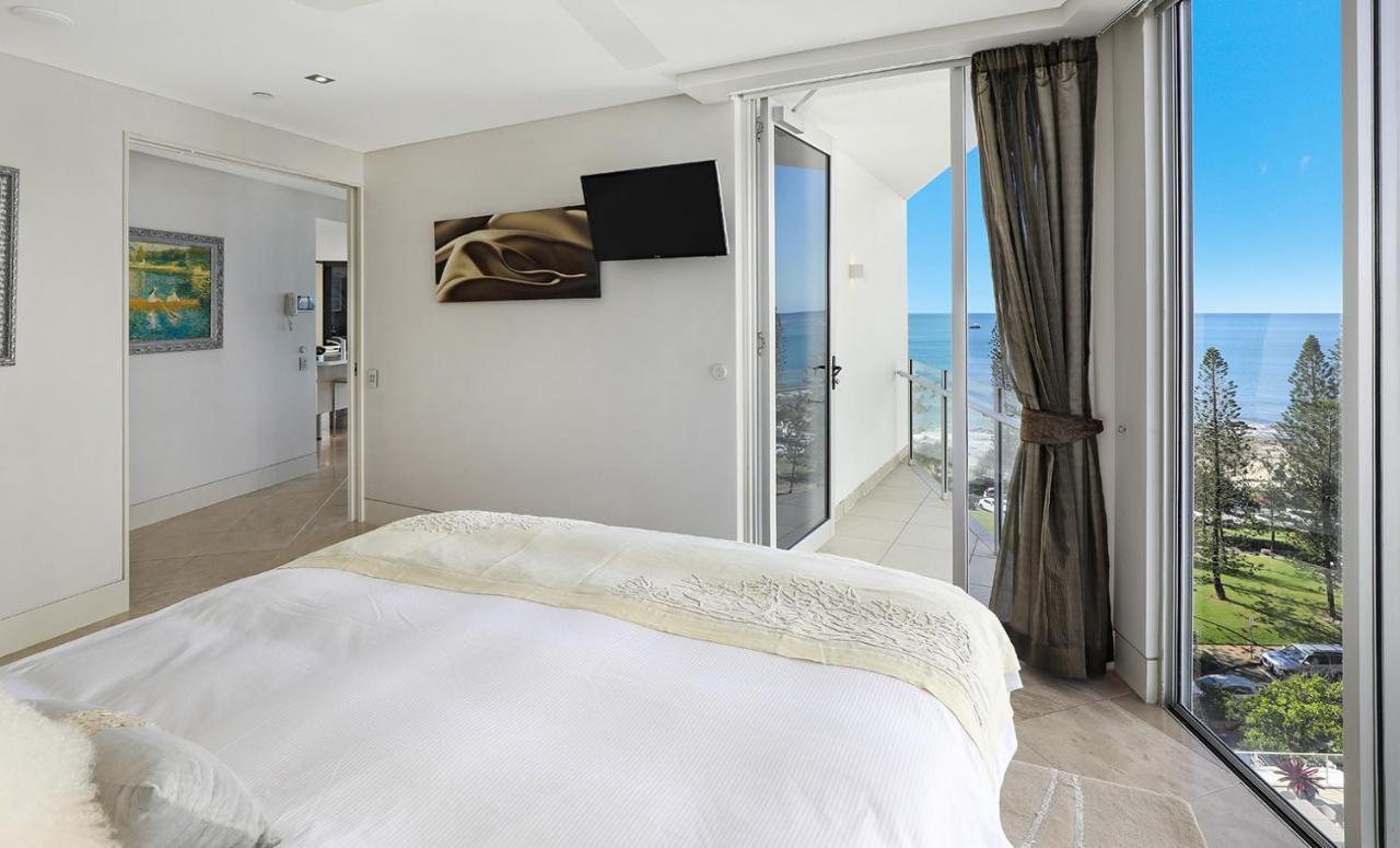 Oceans Mooloolaba Hotel Bagian luar foto